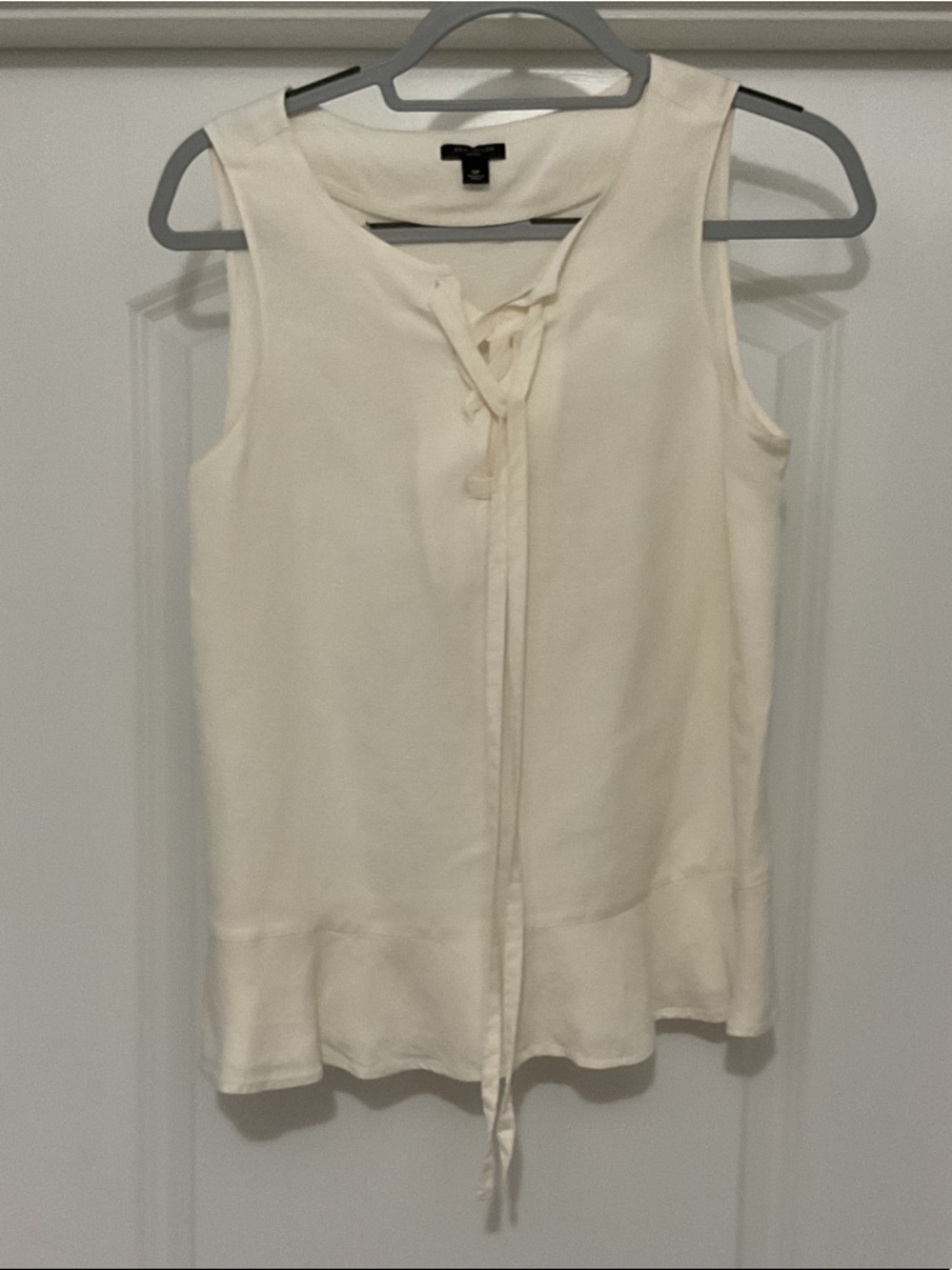 Ann Taylor Cream Tie-Front Sleeveless Top